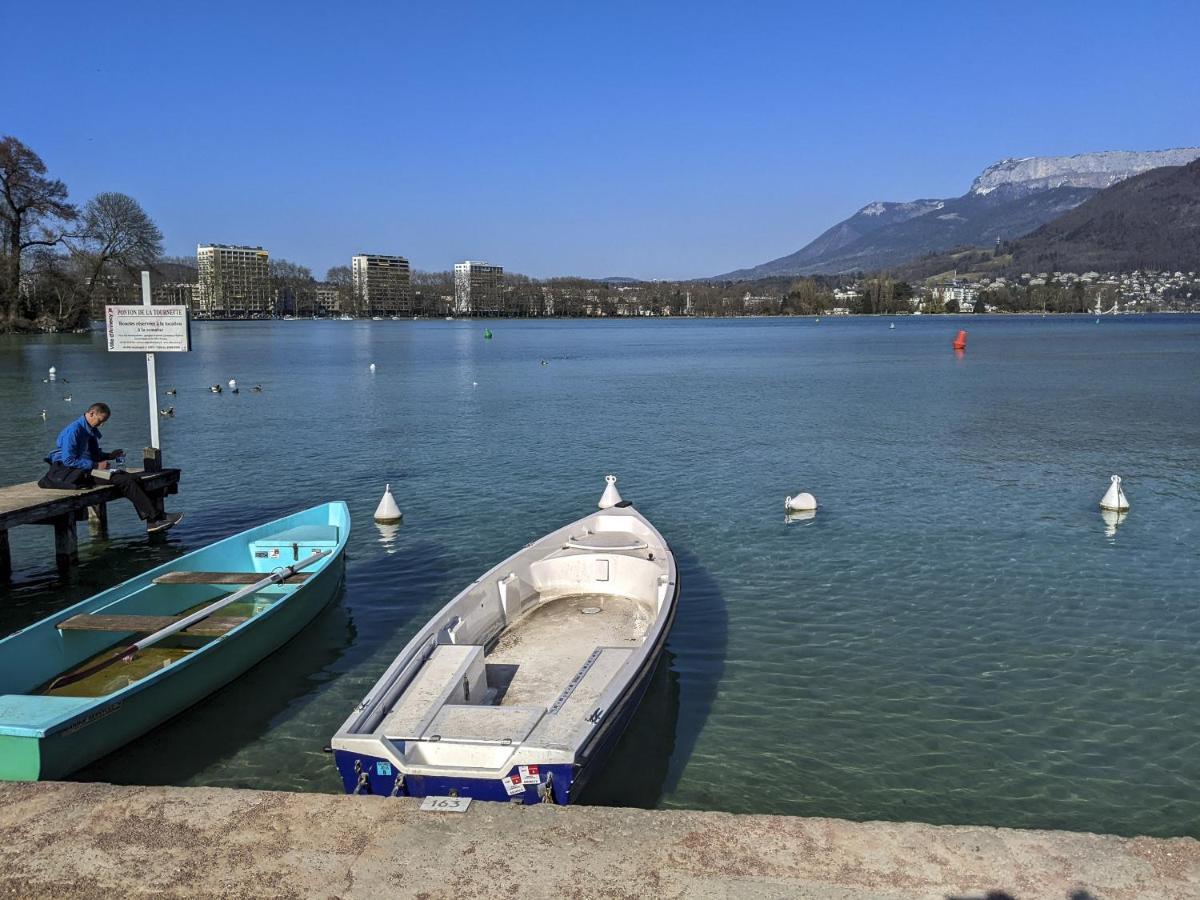 La Plume classé 3 étoiles vue Lac avec parking Annecy Exterior foto